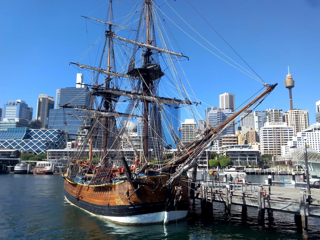 Bateau sur Darling harbour