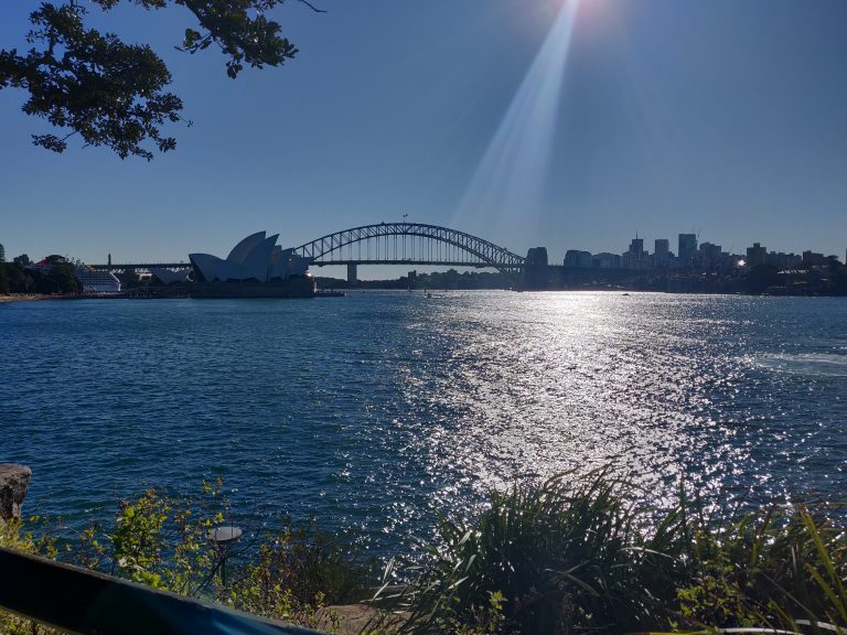 Rayon de soleil au dessus de l'Harbor Bridge