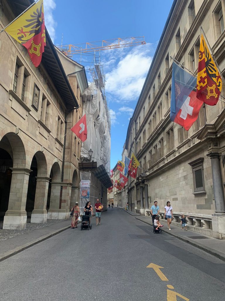 rue de la vieille ville de genève